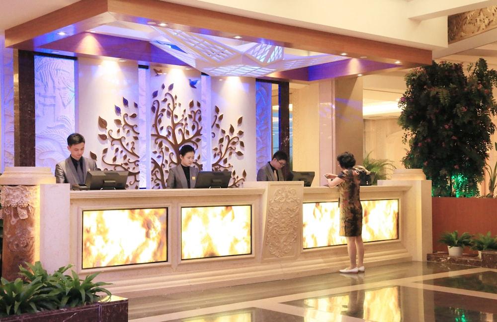 Nanjing Central Hotel Экстерьер фото